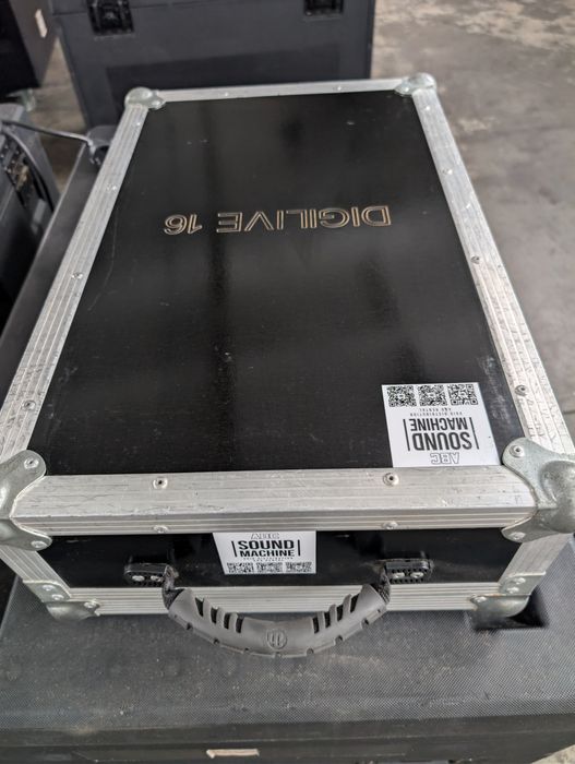 Mixer Digital Studiomaster Digilive 16