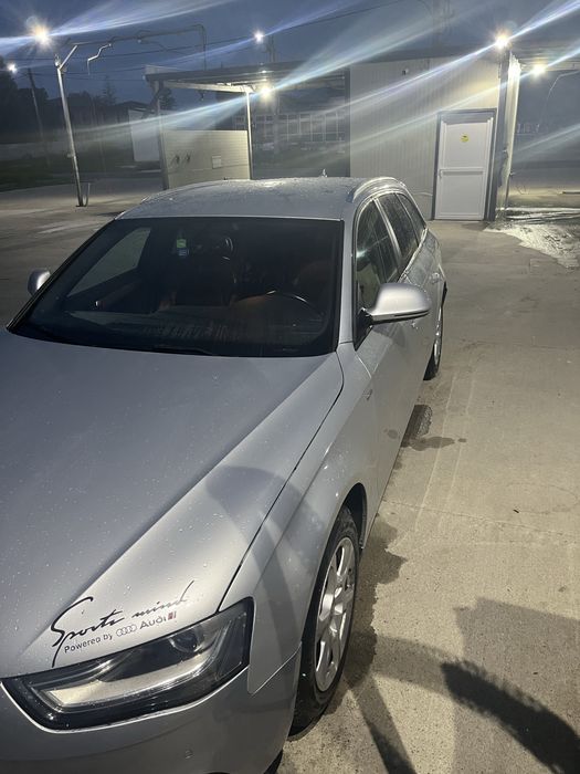 Vand audi a4 b8/ schimb
