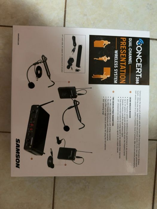 Samson Concert 288 Presentation Wireless Dual Headset Lavaliera UHF Profesional Nou Sigilat 2 bodypack-uri 2 microfoane headset HS5 2 lavaliere LM5