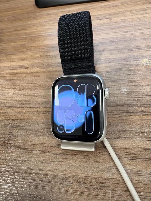 Apple Watch Series 8, 45 mm
