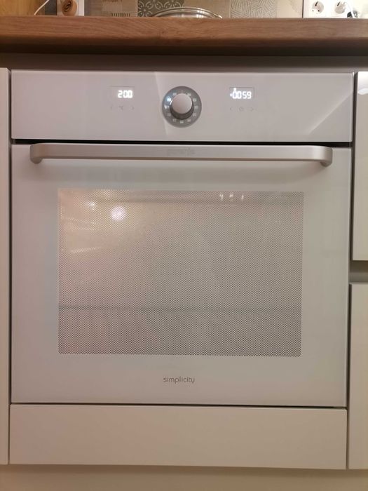 Фурна за вграждане Gorenje Горение