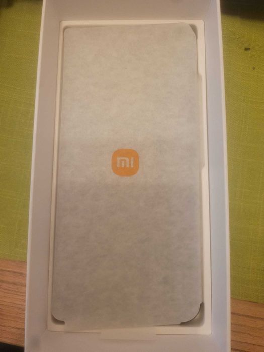 vand telefon REDMI NOTE 17
