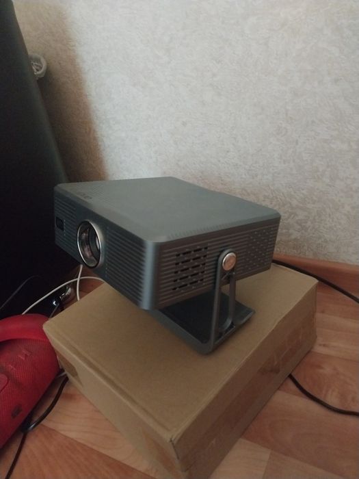 Проектор ,1080р 4к