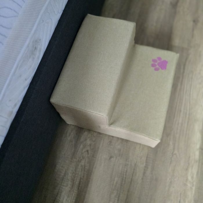 продава стълбички за домашни любимци