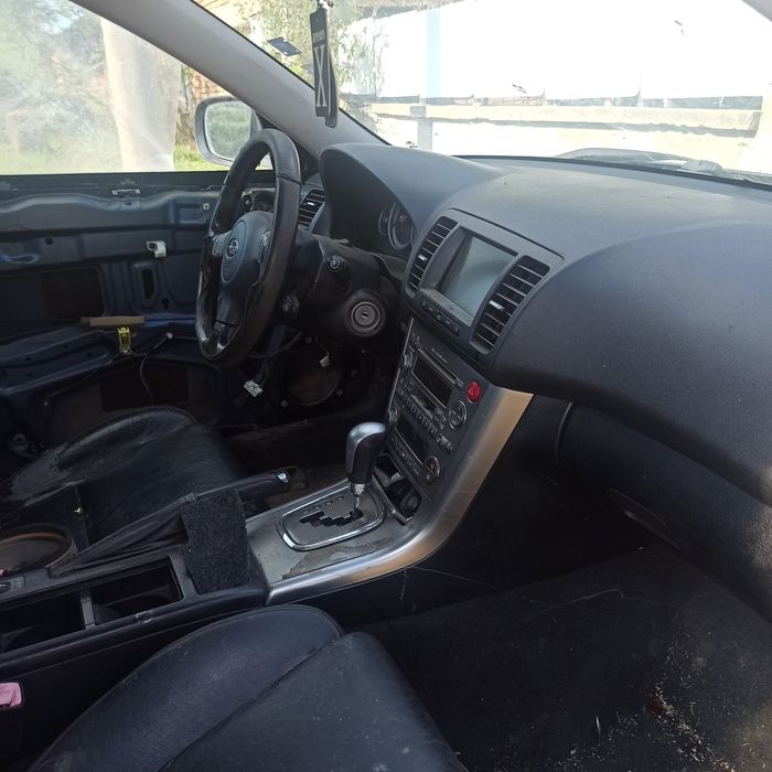 Субару легаси аутбек 3000/245 Н6 на части