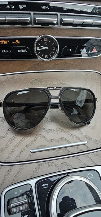 Ochelari soare Carrera