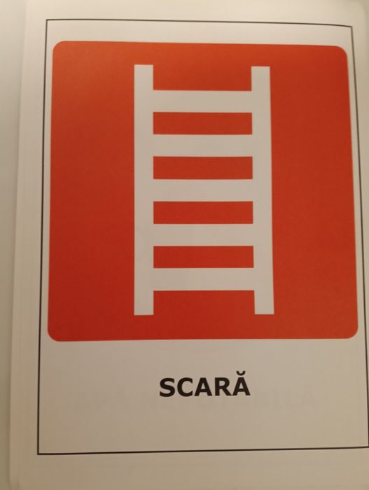 30 Autocolante mărime A4 cu   SCARÂ. La 50 lei.