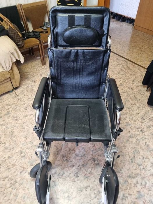 Коляска инвалидная б/у