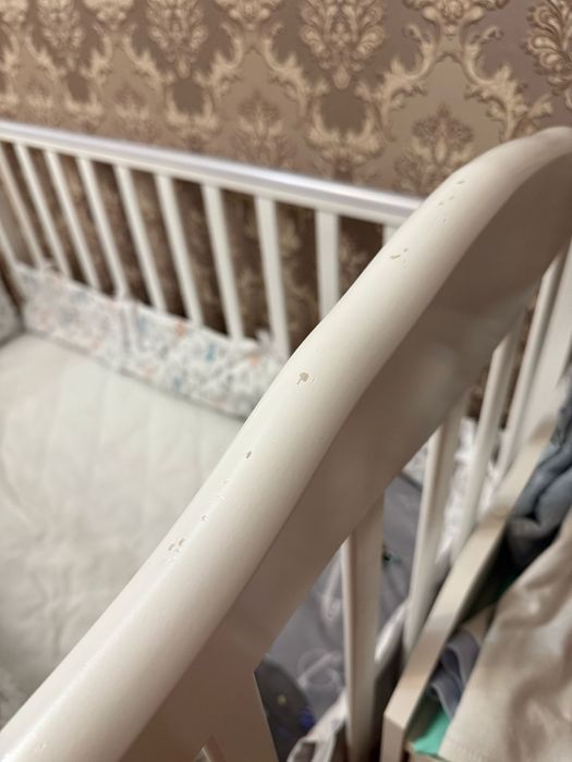 Кроватка детская с матрасом