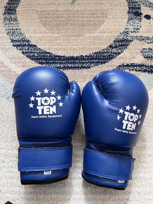 Набор бокс перчатки лапы и шлем