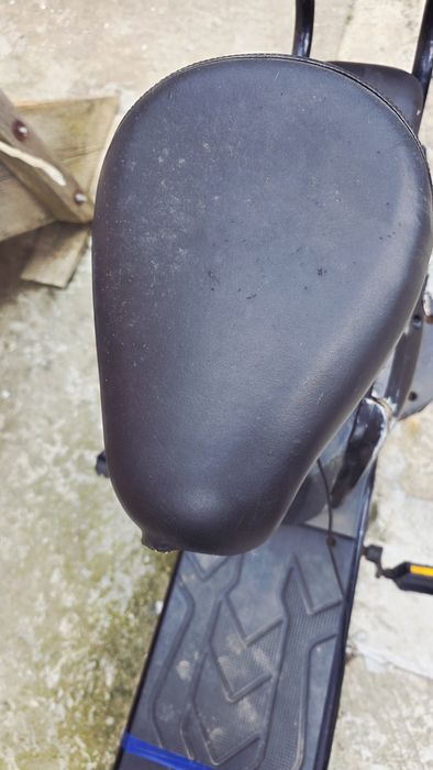 Scuter electric negru