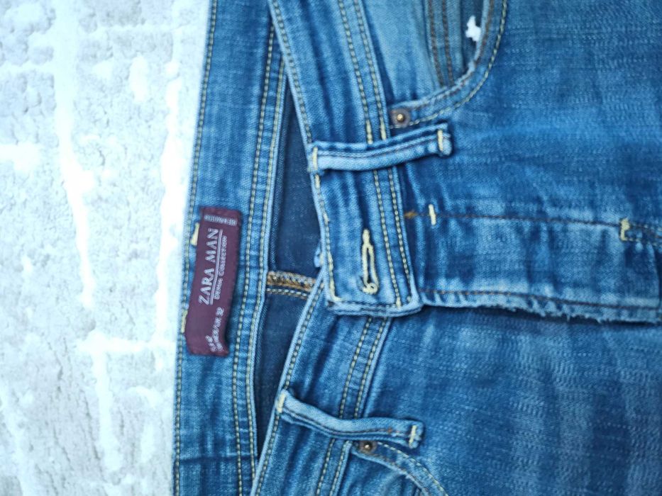 Мъжки дънки Зара