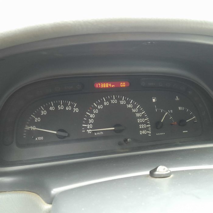 RENAULT Laguna 1998 — imagine 4