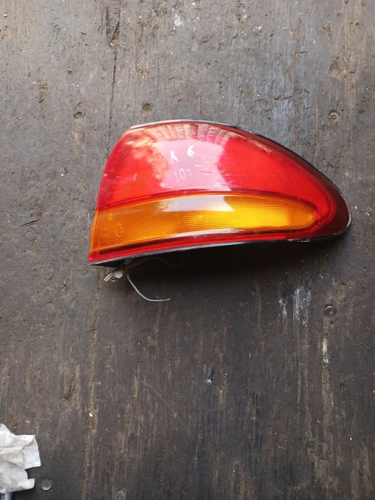 Фонарь Мазда Кседокс 6 правый