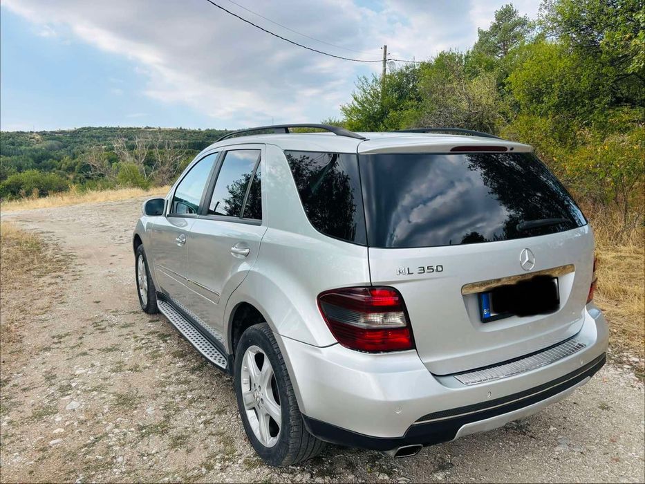 Продавам джип Мерцедес 350