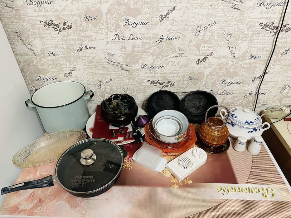 Посуда б/у недорого продам