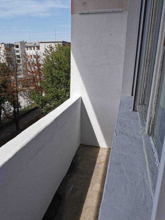 Продавам двустаен апартамент в центъра на Габрово.