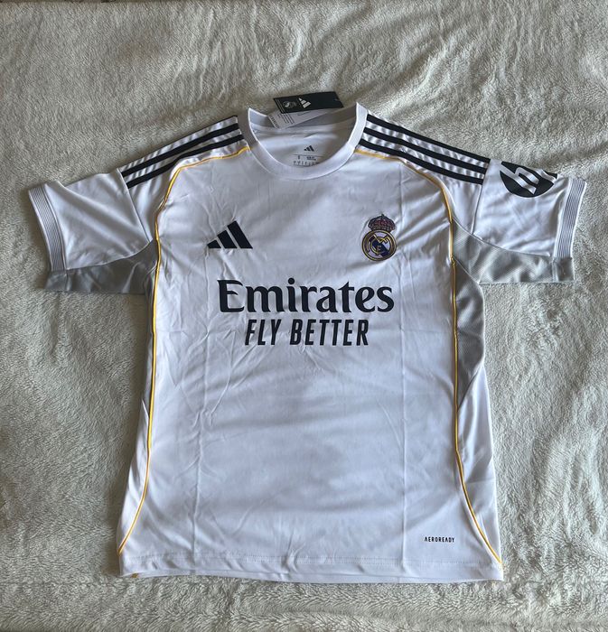 Real Madrid 25/26(Home Kit)-Cu etichete