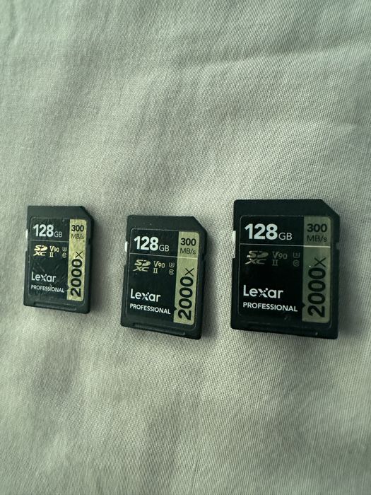 Fleshka Lexar v90