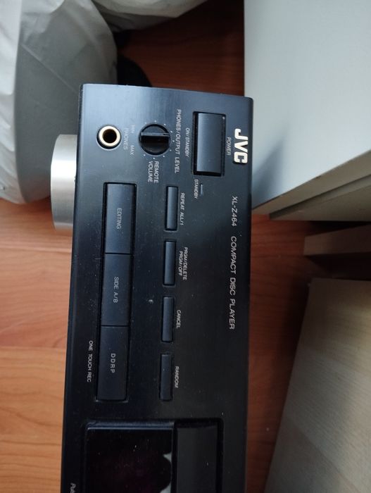 JVC   cd player tuner