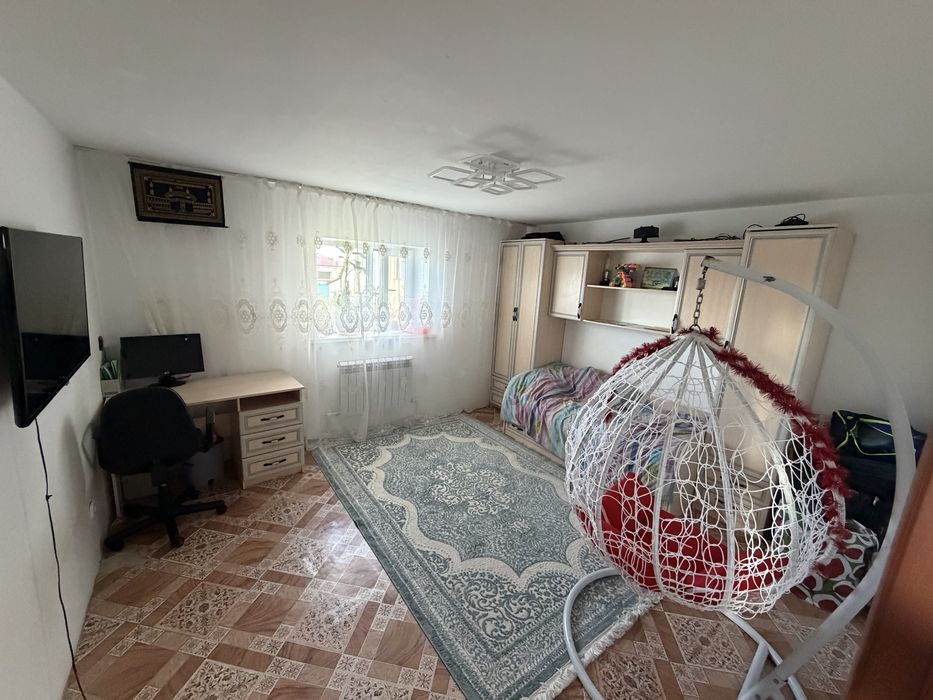 Продам дом 2 этажный 200м2