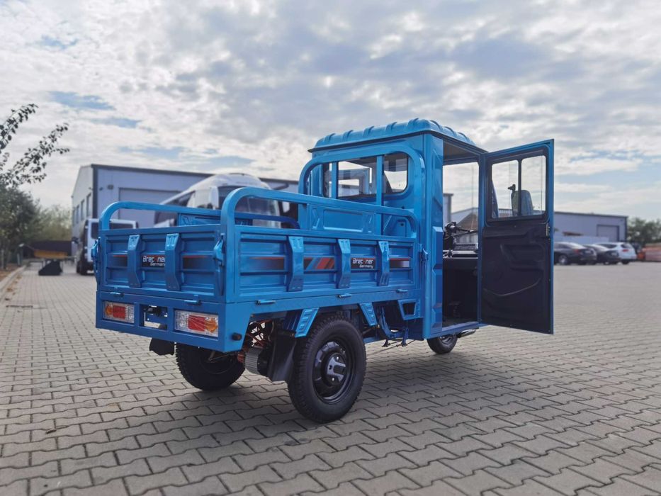 Triciclu electric MAX  Breckner Germany cabina inchisa Agramix