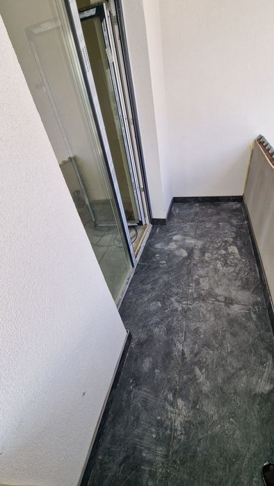 Comision 0! Apartament 2 camere decomandat la alb, Calea Cisnadiei.