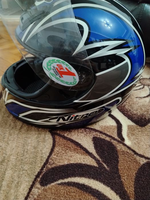 Каски за мотор почти нови