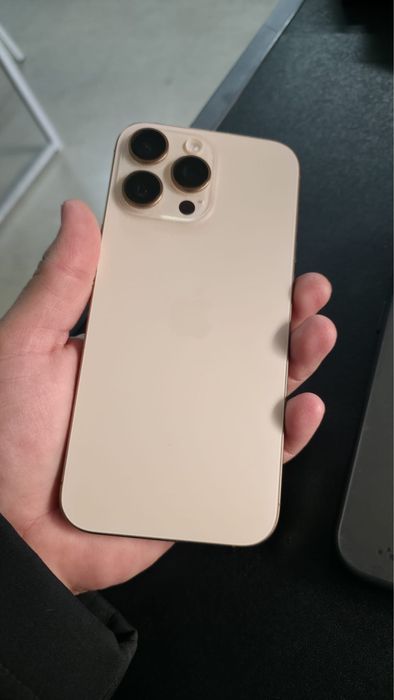 Vand Iphone 16 pro max