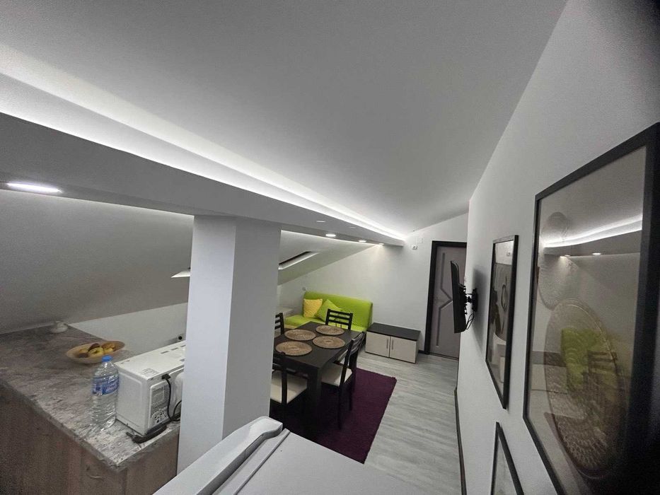 Дава се под наем Двустаен апартамент в Плевен, Широк център - 50 кв.м за 250 € - Снимка #3