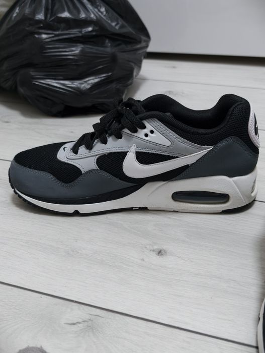 Nike air max correlate черные