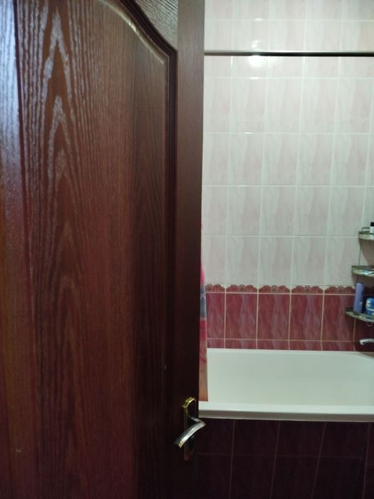 Продаю квартиру Яшнабадский р-он Авиасозлар-3. 1-ком 4-этаж 4-этажном