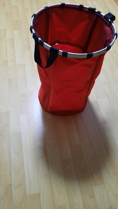 Корзина для  белья, игрушек и т.д.  Б/у.