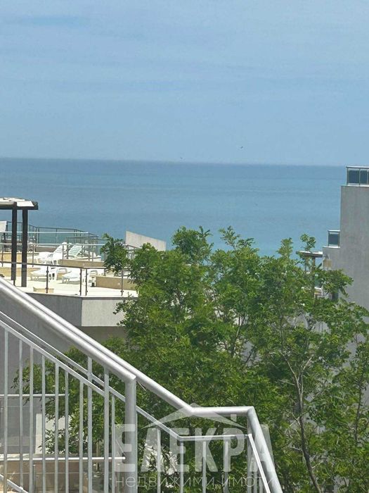 Продава се Двустаен апартамент в Варна, Център - 137 кв.м за 672 €/кв.м - Снимка #3