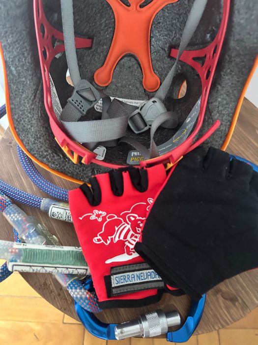 Casca escalada/bicicleta PETZL,  longe si manusi