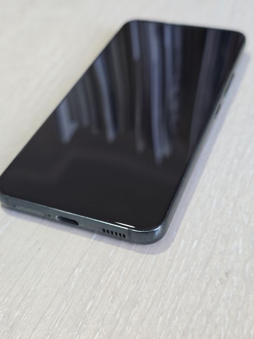 Продам Samsung S22 128gb