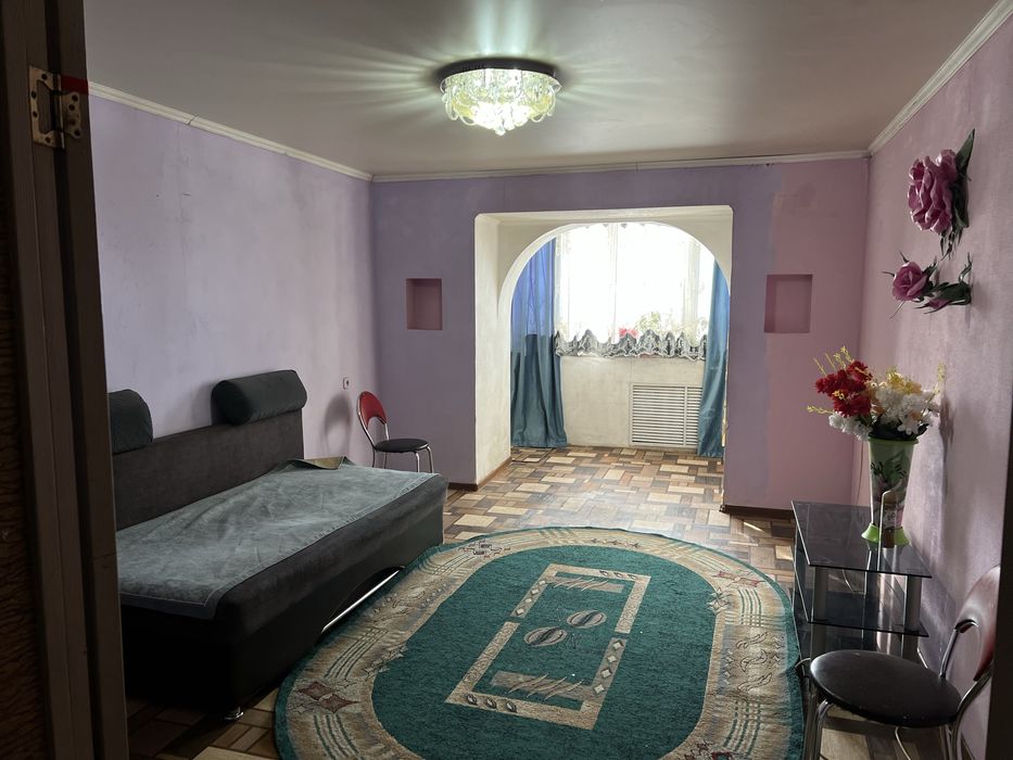 Сдается 3комнатная квартира в районе нового рынка