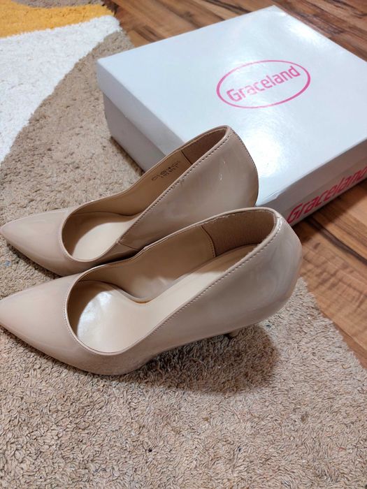 Обувки на ток Gracieland