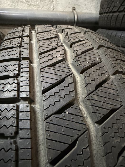 215/65/16c Hankook 4бр дот24