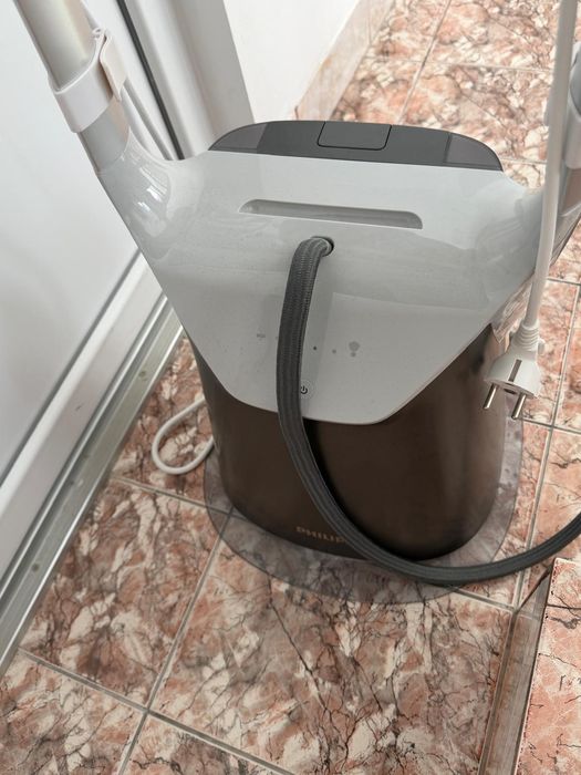 Aparat de călcat vertical Philips Seria 8000 All-in-One GC628/80