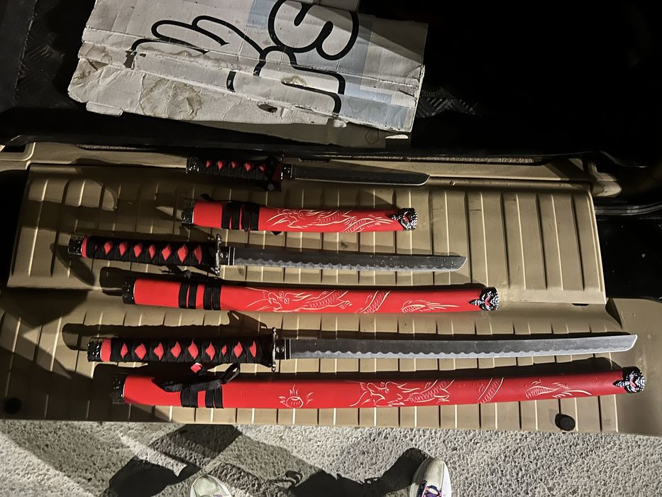 Sabii Katane diferite marimi