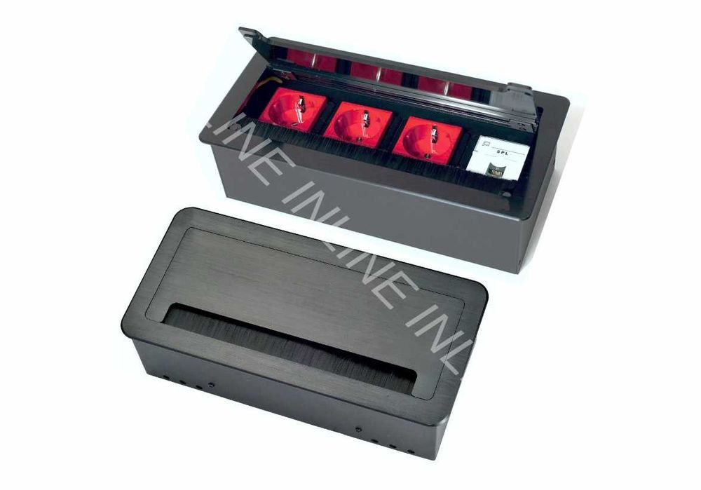 Люк встраиваемый на 3 модуля (45x45) оптом от (Россия)