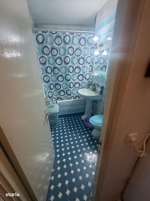 Rovine, S : 51 mp preț 88.000euro negociabil