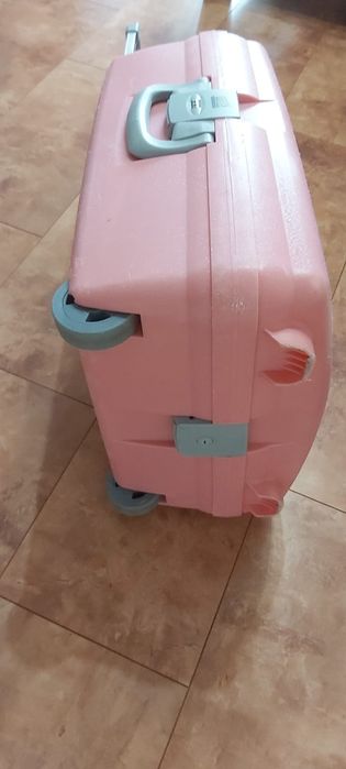 Valiza troler timp liber