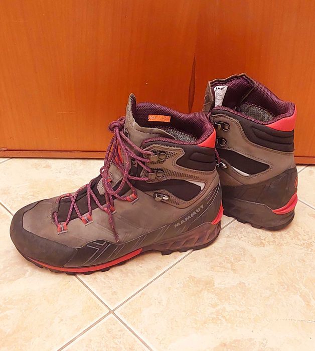 Туристически обувки MAMMUT Kento Advanced High GTX