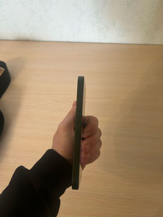 продам iphone 13, 128Гб.В идельном состояние