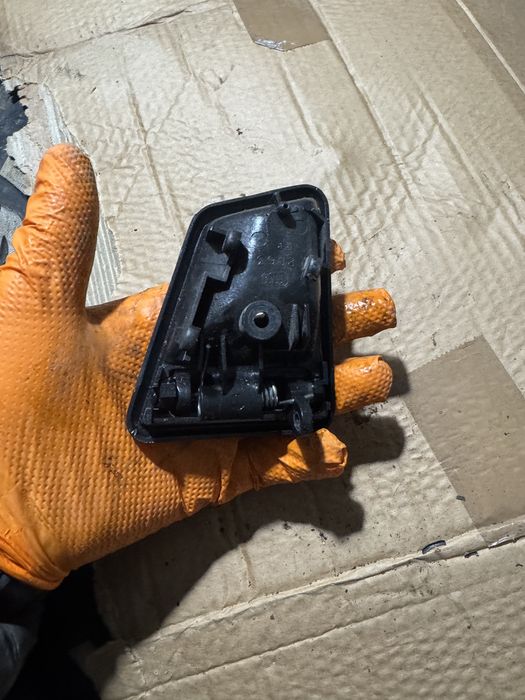 Maner usa  dreapata fata  suzuki vitara