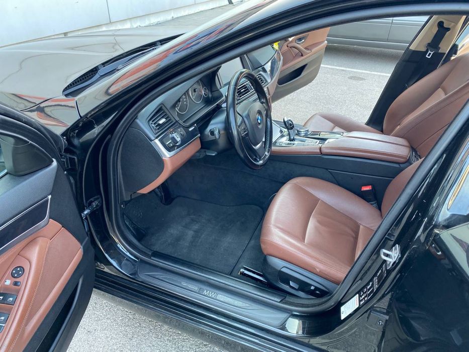 BMW -530d - xDRIVE 4x4