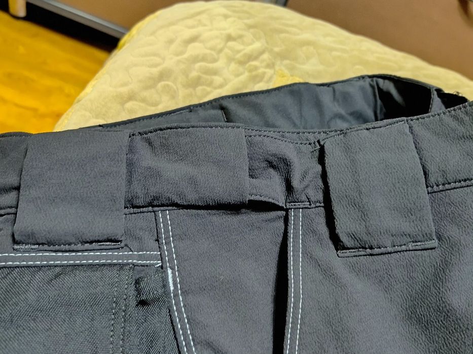 Pantaloni scurti Strauss