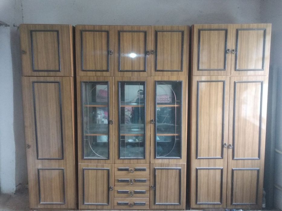 Stenka mebellar toʻplami